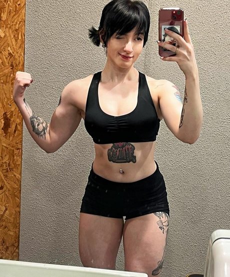 Akemy Sama OnlyFans-Seite