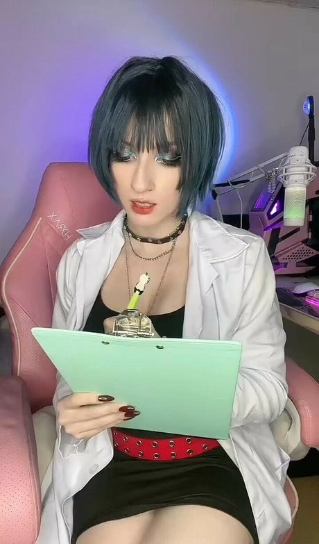 Akemy Sama Nacktbilder von OnlyFans