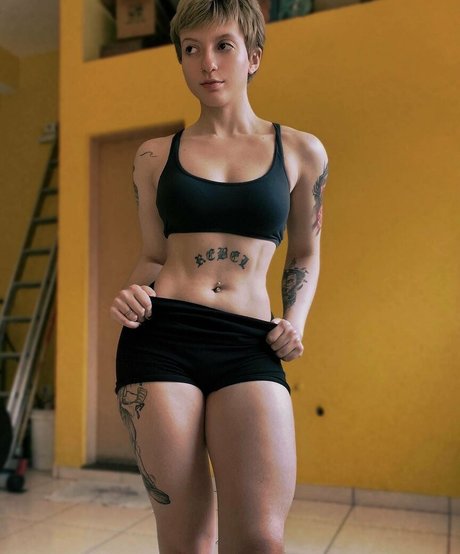 Akemy Sama OnlyFans Inhalte