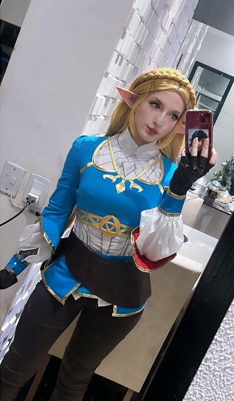 Akemy Sama NSFW OnlyFans