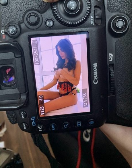 Sophie Roseficial Blue Nacktbilder von OnlyFans geleakt