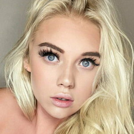 thesophiarosexx Nacktbilder OnlyFans Leaks