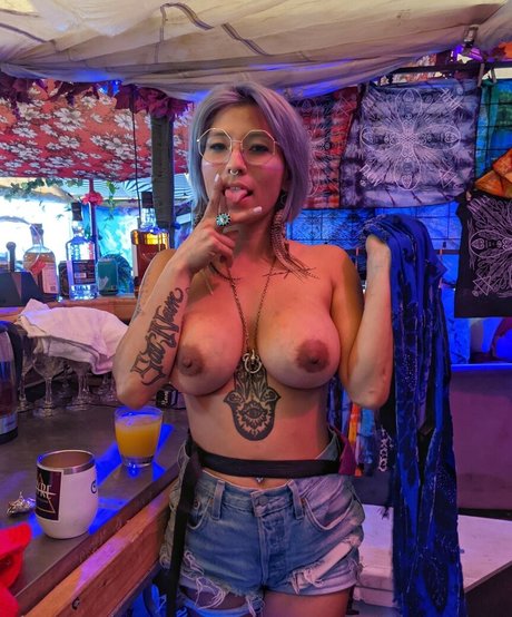 Babe Star OnlyFans Gratis-Inhalte