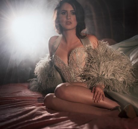 Laura Marano OnlyFans Gratis