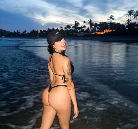 Mc Henny Leaks von Nacktbildern auf OnlyFans