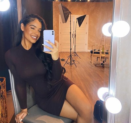 Malaika Terry Heiße OnlyFans Inhalte