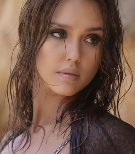 Jessica Alba XXX OnlyFans