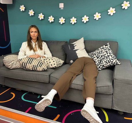 Jessica Alba OnlyFans Model Bilder