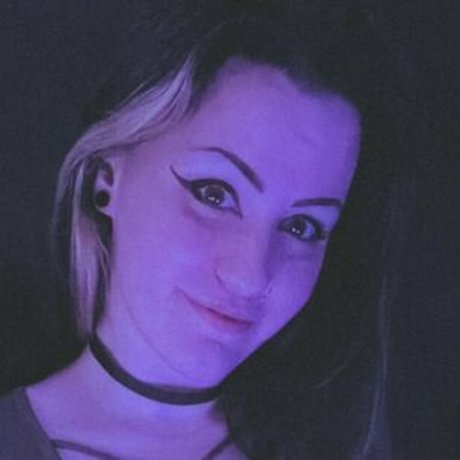 ConcealedBones NurlyFans-Pornos