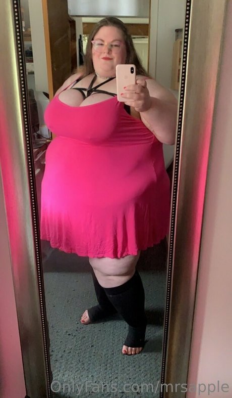 mrsapple OnlyFans-Leak