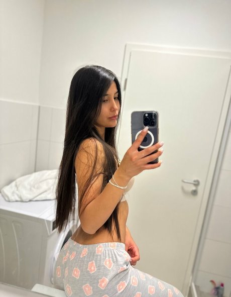 emilyortiz free NSFW OnlyFans