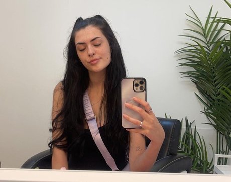 Olivia Forsbrook OnlyFans Bilder