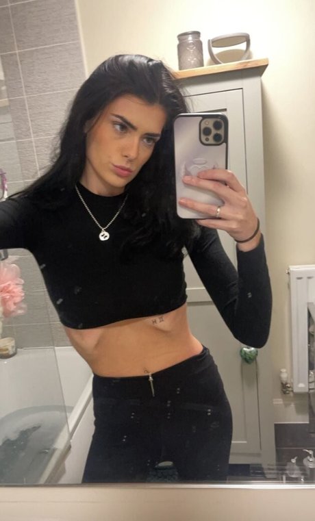 Olivia Forsbrook OnlyFans Star