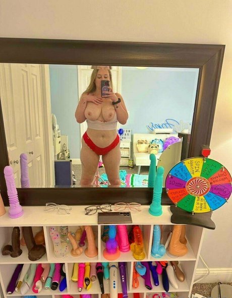 parisvipervip OnlyFans Lesbisch