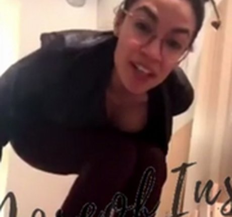 Alexandria Ocasio Cortez OnlyFans Fick geleakt