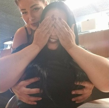 E Casey Nacktbilder von OnlyFans geleakt