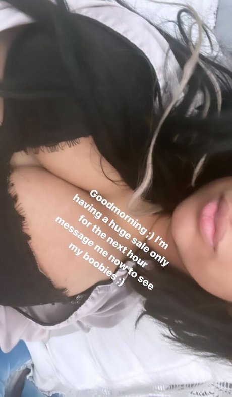 sarcasmqueenn Nackt auf OnlyFans