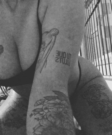 Luluts Nacktbilder von OnlyFans