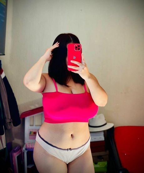 Paulina Davila OnlyFans Model Bilder