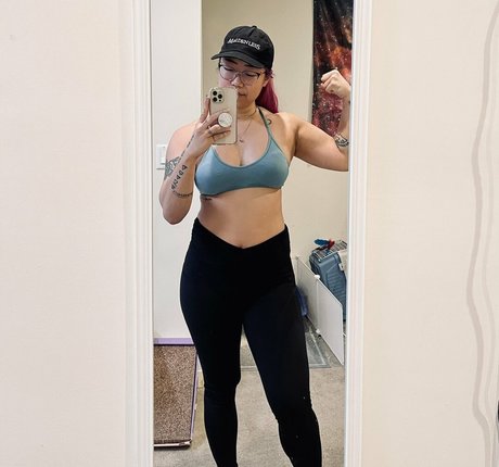 Stella Chung Nacktbilder von OnlyFans