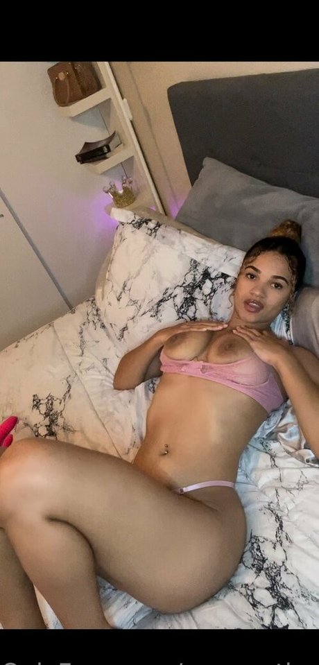 creamythroat OnlyFans Nacktbilder