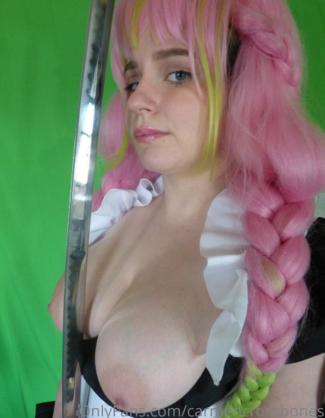 lilithcrossbones OnlyFans Model Bilder