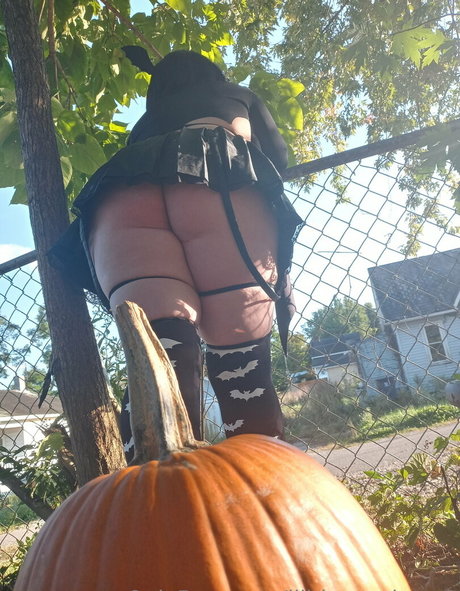 lilithcrossbones OnlyFans-Pornoleak