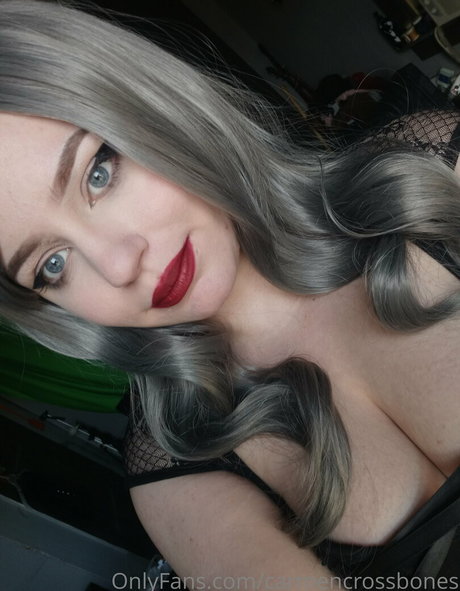 lilithcrossbones Porn OnlyFans Leaks