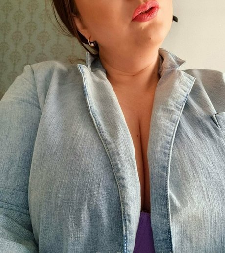 ellasecretlife OnlyFans X