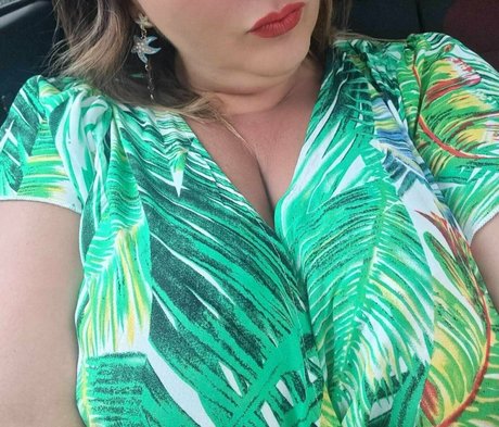 ellasecretlife OnlyFans Leaj