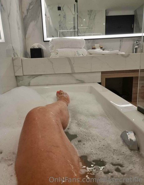 ellasecretlife OnlyFans