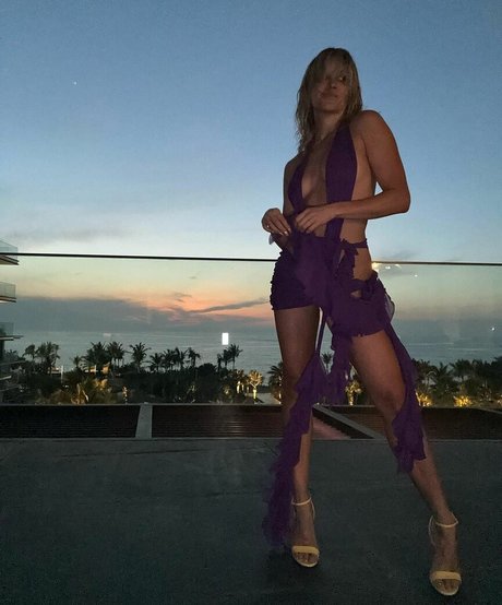 Ashley Roberts OnlyFans nackt