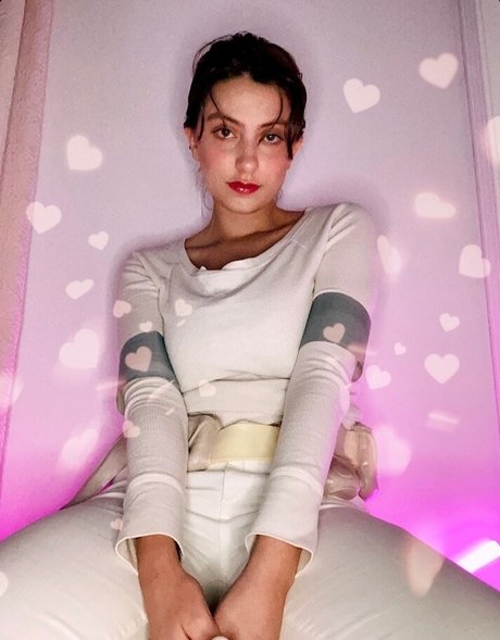 Art by livvv Leaked OnlyFans Nacktbilder