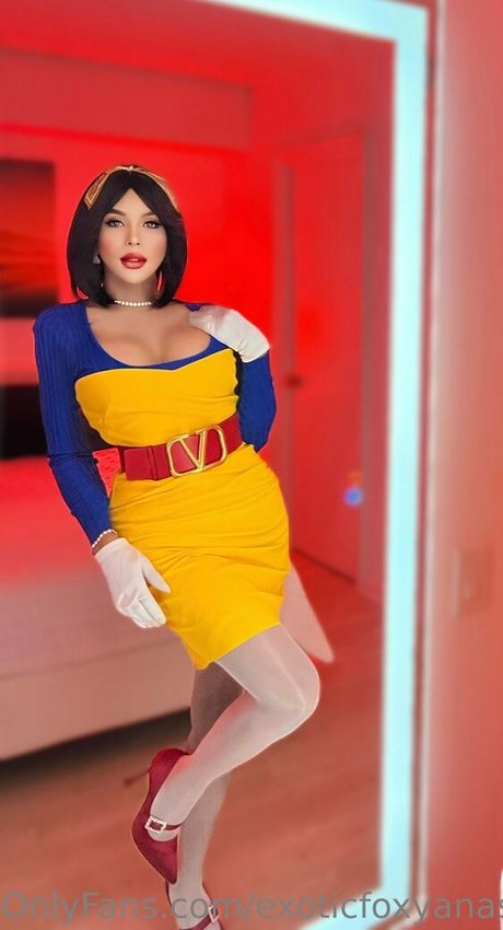 exoticfoxyanastasia OnlyFans Model Bilder