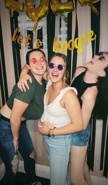 Hannah F OnlyFans geleakte Brüste