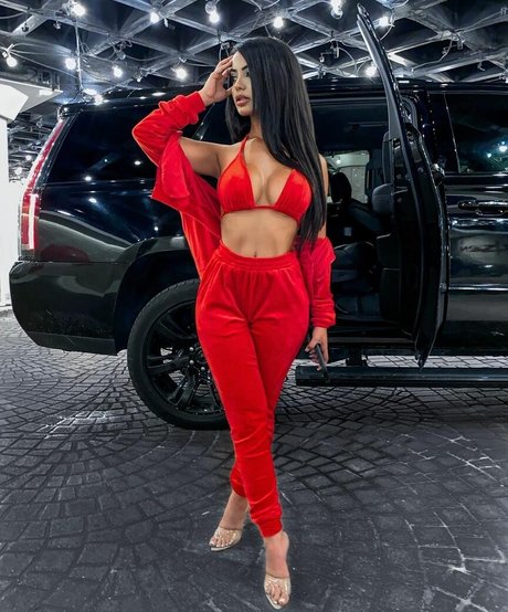 Aneeqa Farid Leaks von Nacktbildern auf OnlyFans