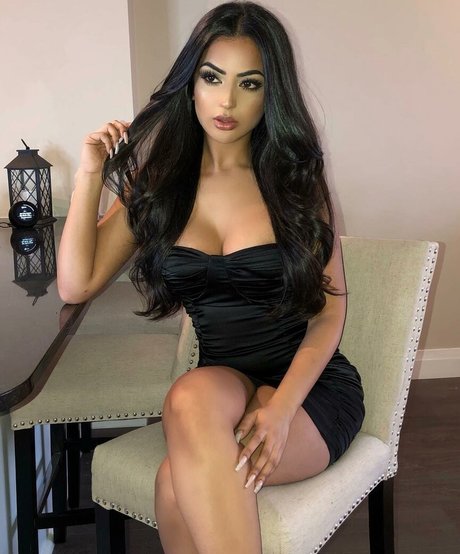 Aneeqa Farid OnlyFans Sex