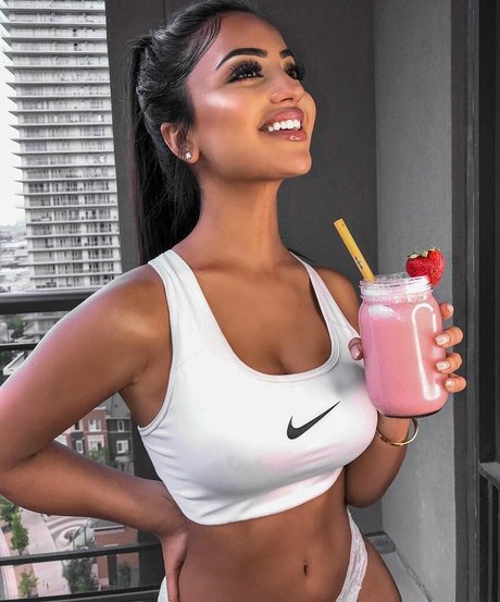 Aneeqa Farid OnlyFans nackt