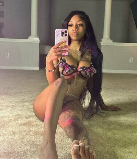 trapsweetyy OnlyFans Nacktbilder geleakt