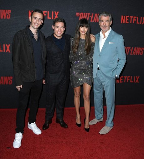 Nina Dobrev Profilbild