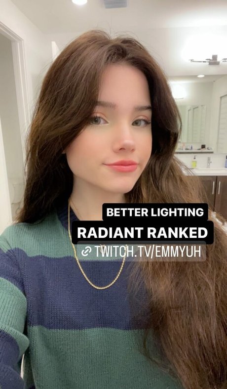 emmyuh OnlyFans Nacktbilder