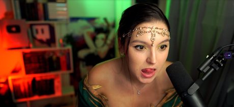 Bisscute OnlyFans Nacktfotos