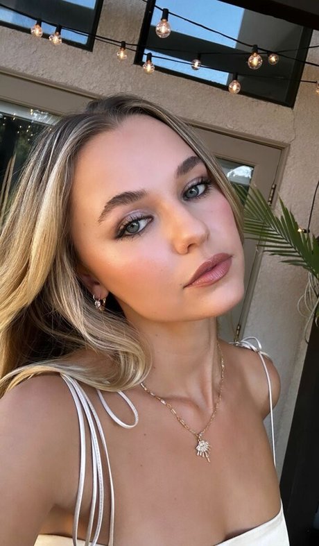Madison Iseman OnlyFans Leaks Gratis