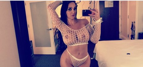 Amy Anderssen OnlyFans