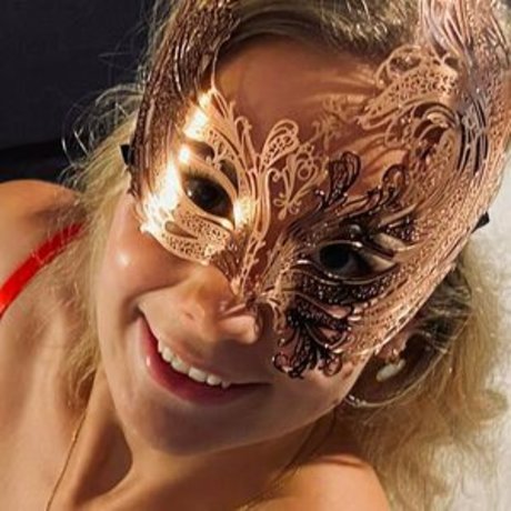 sofie von loewenturm OnlyFans-Leaks