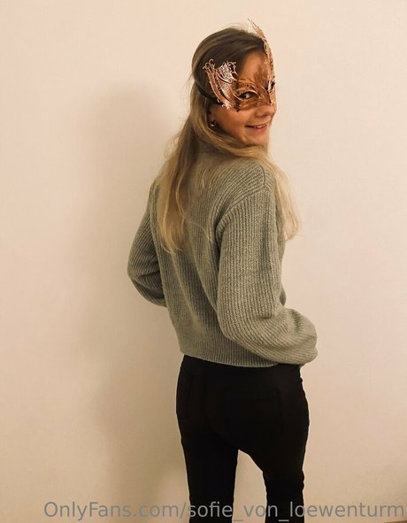sofie von loewenturm OnlyFans