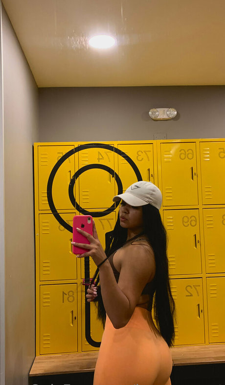 laura secret Leaked OnlyFans Bilder