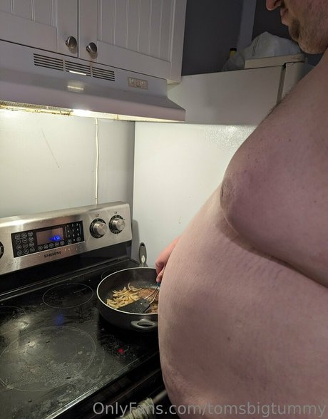 tomsbigtummy Oben ohne OnlyFans