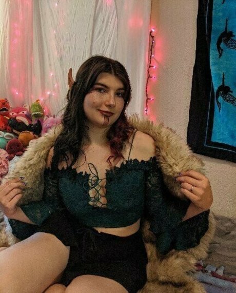 violet613videos OnlyFans Nacktbilder