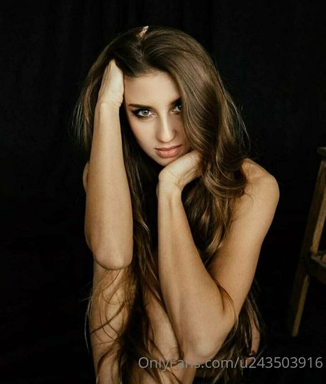 alice l Unzensiert OnlyFans